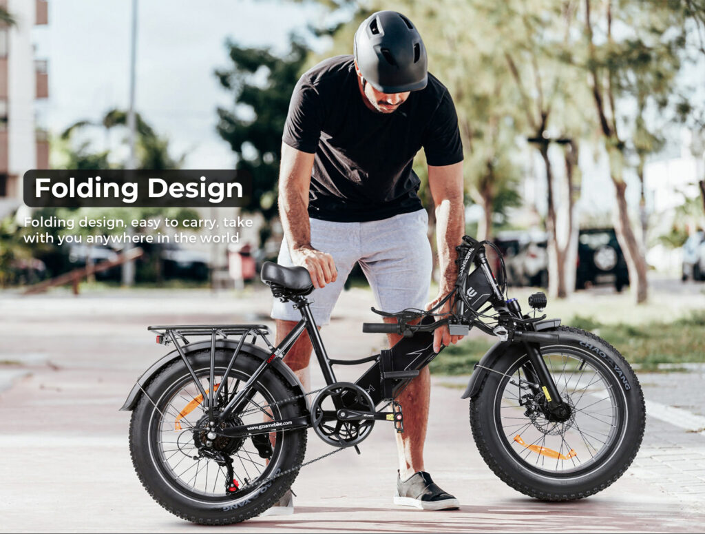 Samebike C05 Pro man demonstrating folding design